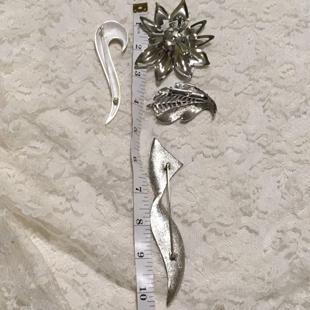 Vintage Brooch Lot Silver Tone Large metal Statement - Picture 6 of 6
